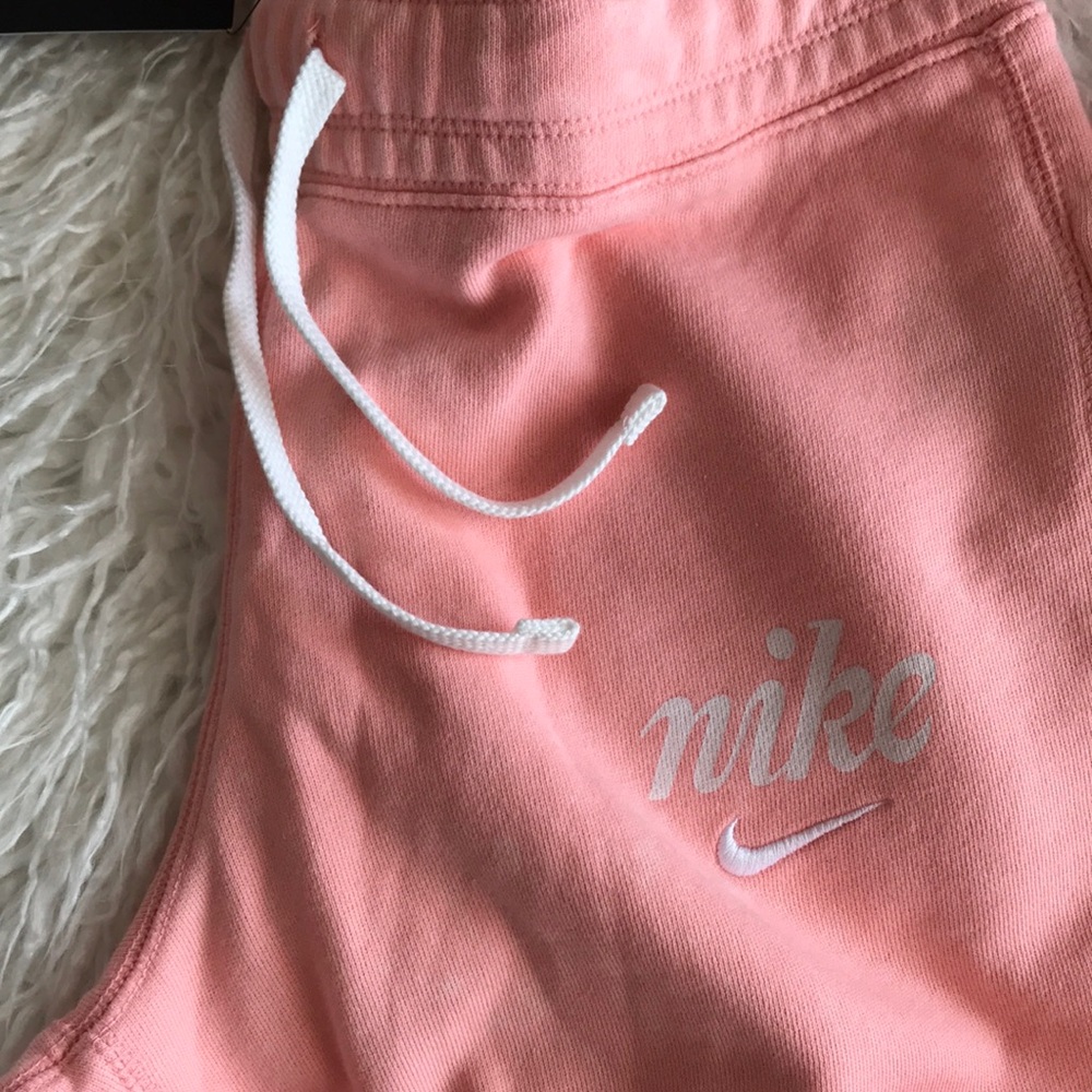 NWT Nike Sportswear Pants - Picture 7 of 8
